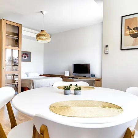 The Riverscape شقة