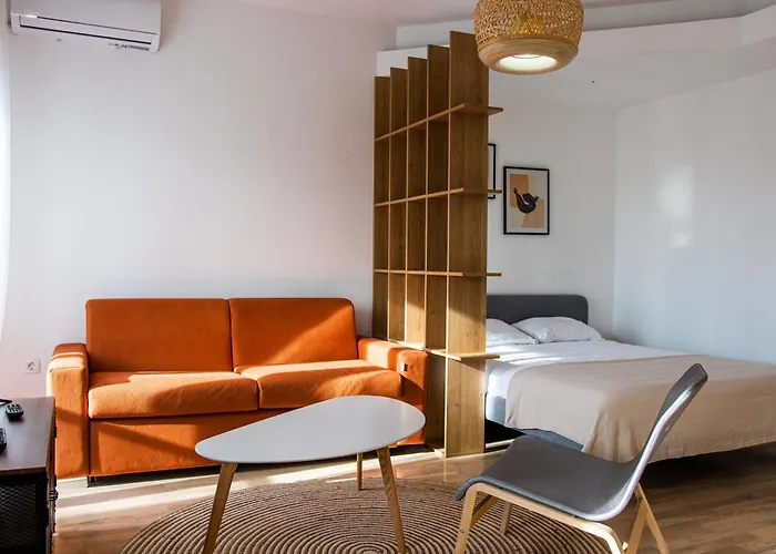 Daire The Riverscape